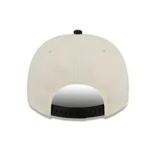 Gorra curva Wizards Hardwood Classic 9Fifty de New era en Beige, vista trasera