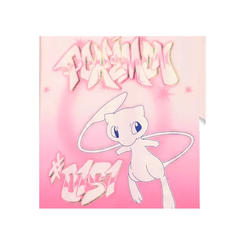 Camiseta manga corta Shiny Mew Puma x Pokemon, detalle