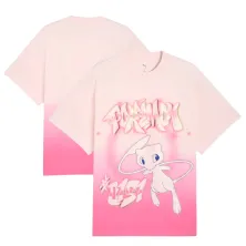 Camiseta manga corta Shiny Mew Puma x Pokemon, vista doble Camiseta manga corta Shiny Mew Puma x Pokemon, vista doble