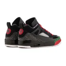 Jordan Spizike negras - zapatillas retro talones
