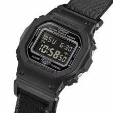 G-Shock DW-5600MNC-1ER - detalle G-Shock DW-5600MNC-1ER - detalle
