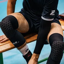 Rodilleras Mcdavid negras 6446 - jugador