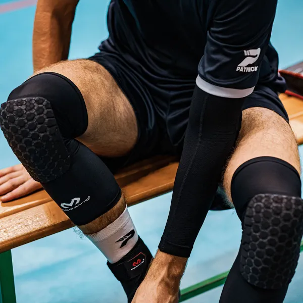 Rodilleras Mcdavid negras 6446 - jugador