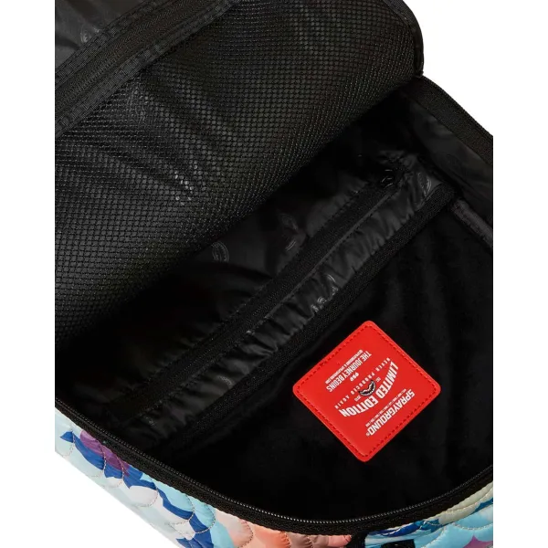 Sprayground Quilted Cloud 910B6949NSZ - interior Sprayground Quilted Cloud 910B6949NSZ - interior