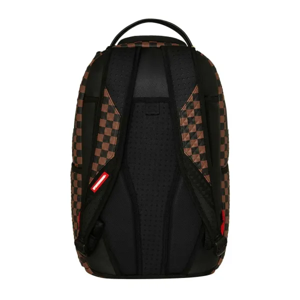 Mochila Sprayground Sharks in Paris Pyramid B8744 con cuadros marrones y negros de efecto piramidal 6 Mochila Sprayground Sharks in Paris Pyramid B8744 con cuadros marrones y negros de efecto piramidal 6