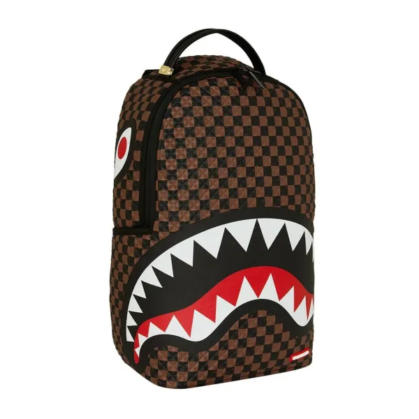 Mochila Sprayground Sharks in Paris Pyramid B8744 con cuadros marrones y negros de efecto piramidal 3 Mochila Sprayground Sharks in Paris Pyramid B8744 con cuadros marrones y negros de efecto piramidal 3