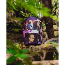 Mochila Sprayground Bob Marley The Legend Forever B9276 con collage de retratos sobre fondo de una selva
