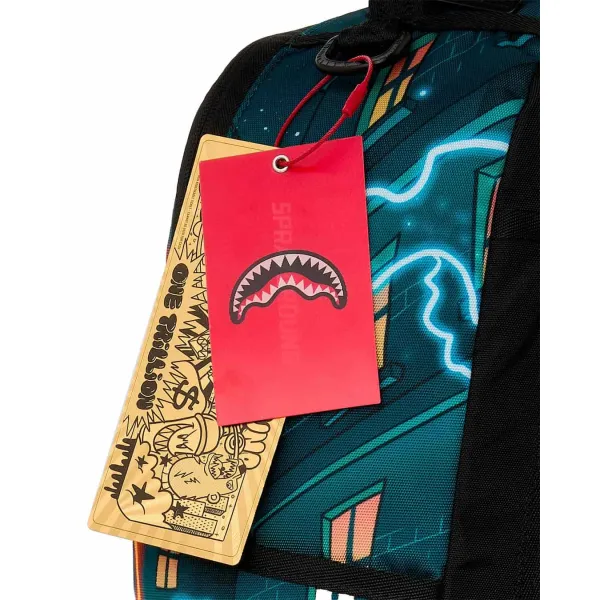Mochila Sprayground Ghostbusters B9204 Multicolor con varios compartimentos y etiquetas en forma de billetes. - 9 Mochila Sprayground Ghostbusters B9204 Multicolor con varios compartimentos y etiquetas en forma de billetes. - 9
