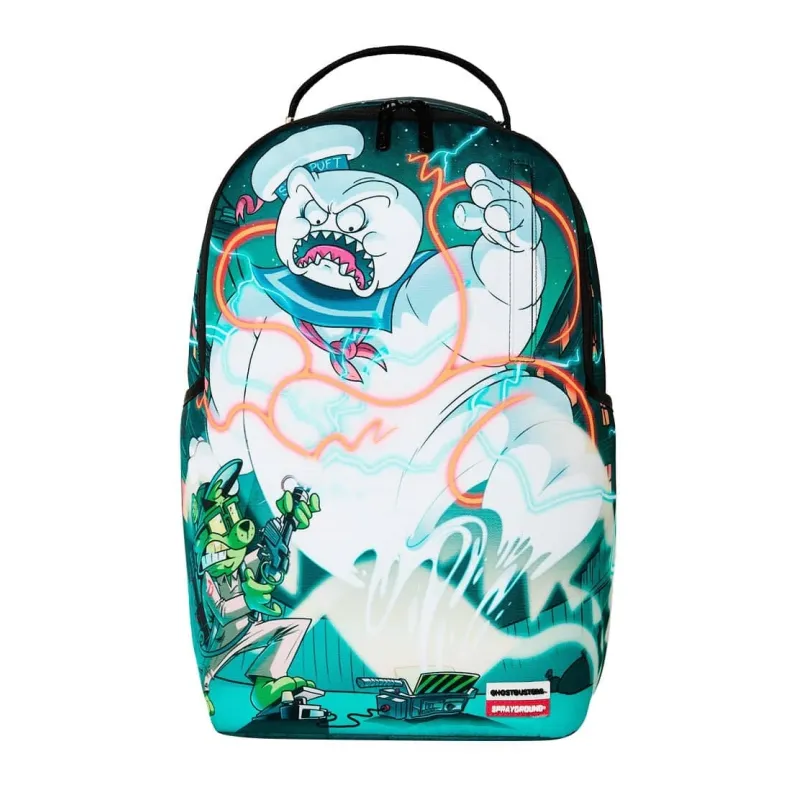 Mochila Sprayground Ghostbusters B9204 Multicolor con varios compartimentos y etiquetas en forma de billetes.