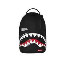 Mochila Mini Sprayground Black Toon Shark M9567 negra con boca de tiburón blanca y roja