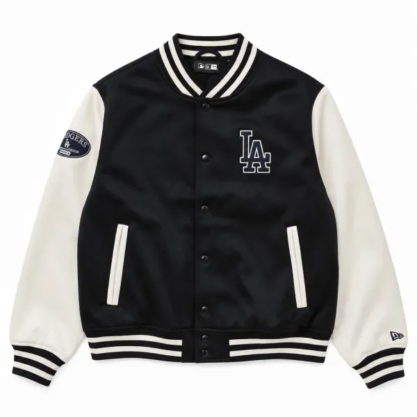 Chaqueta Bomber de Dodgers en negro con mangas blancas y cuello, puños y bajo en canalé - frontal Chaqueta Bomber de Dodgers en negro con mangas blancas y cuello, puños y bajo en canalé - frontal