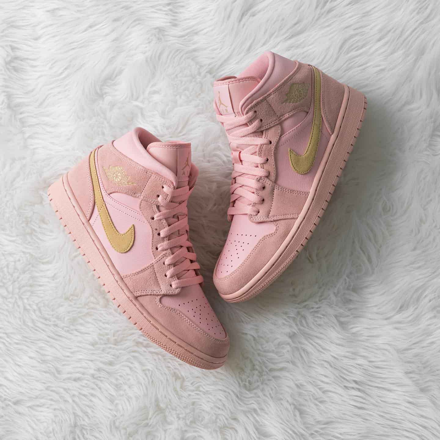 zapatillas-jordan-1-coral-gold-852542-600