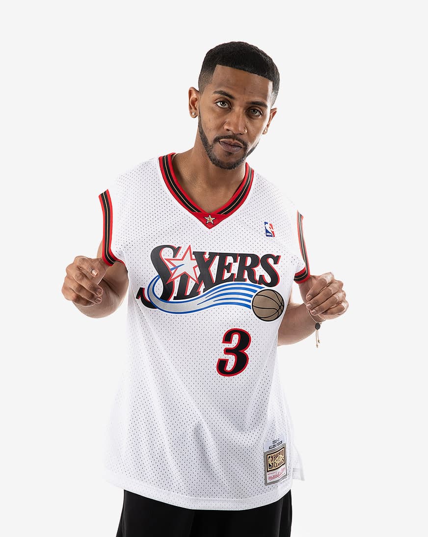 camiseta Allen Iverson con Sixers