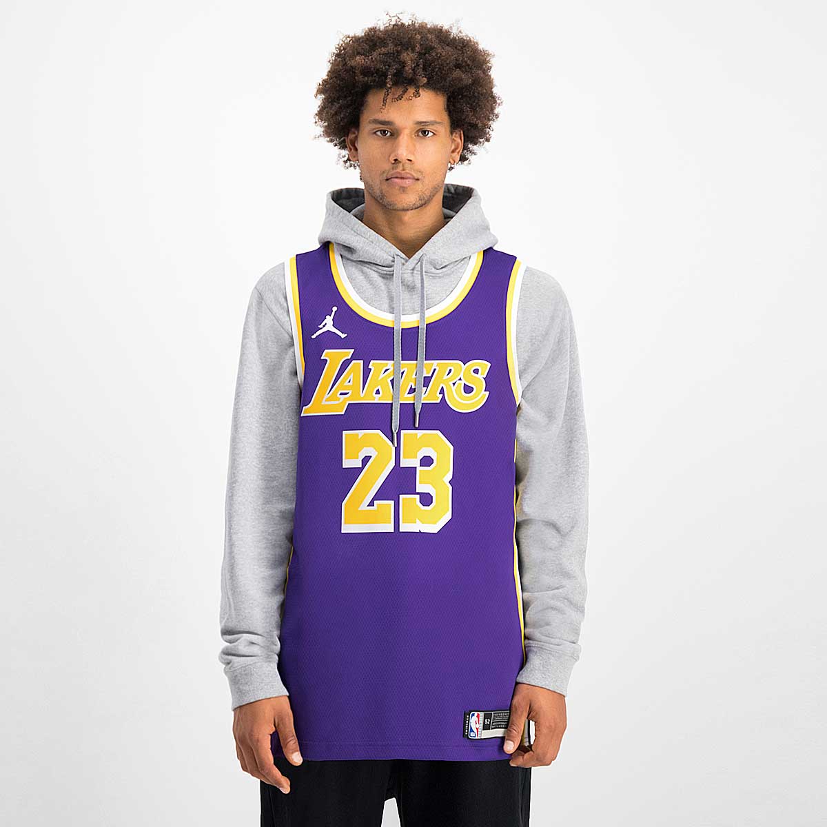 camiseta lakers Lebron James alternate statement