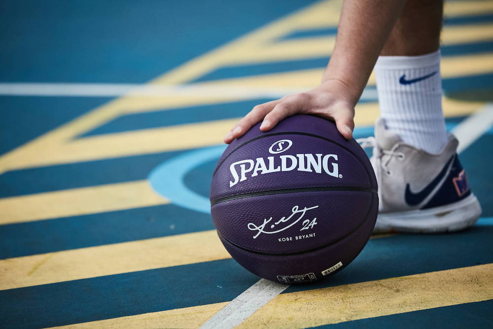 balón spalding kobe 