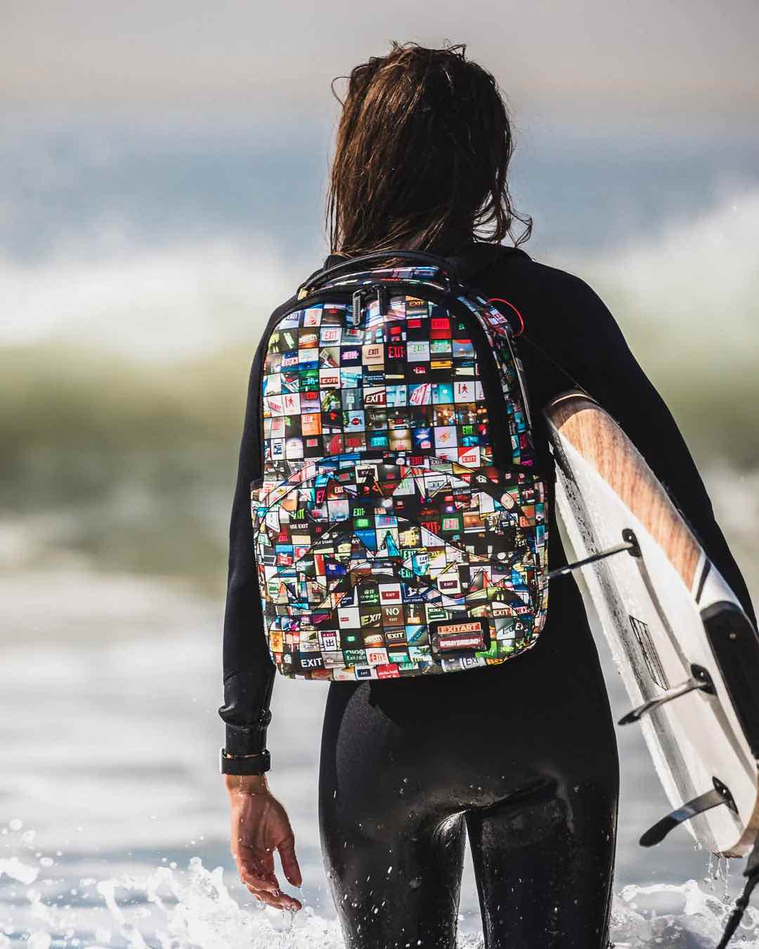 910B4785NSZ Sprayground exit
