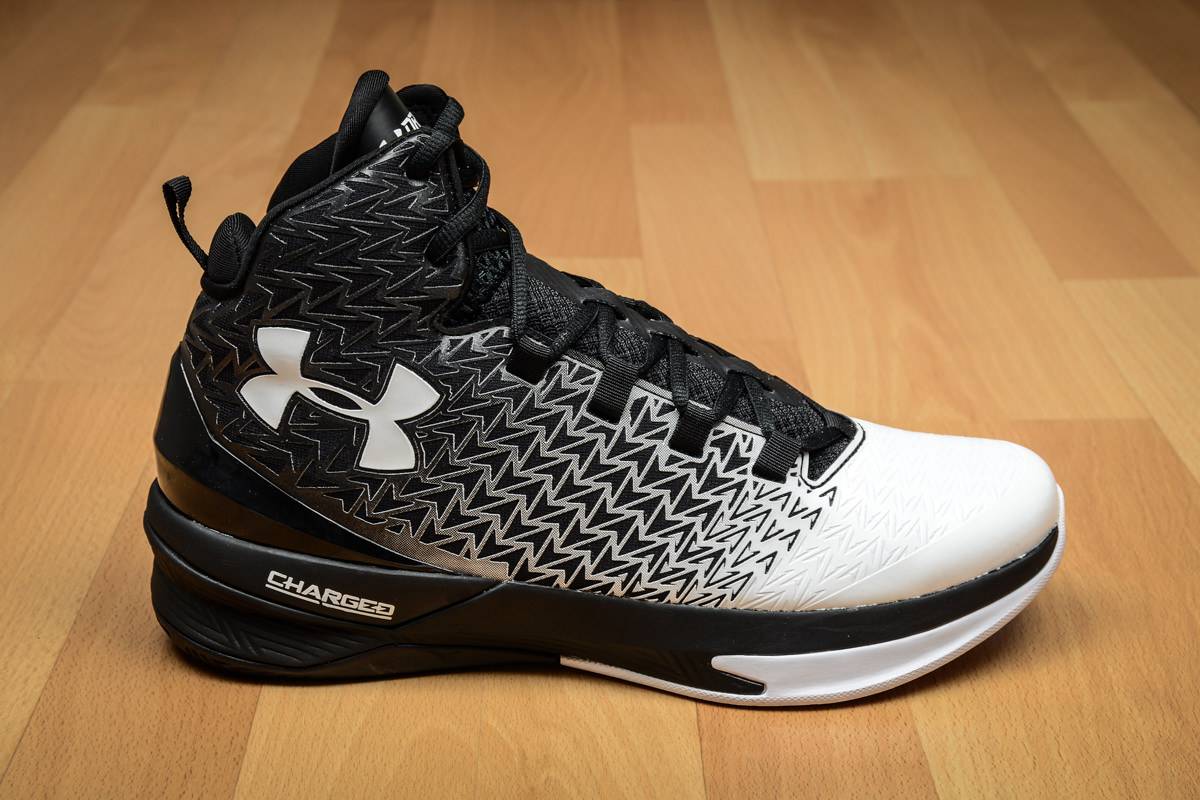 Zapatillas baloncesto Under Armour clutchfit Drive 3