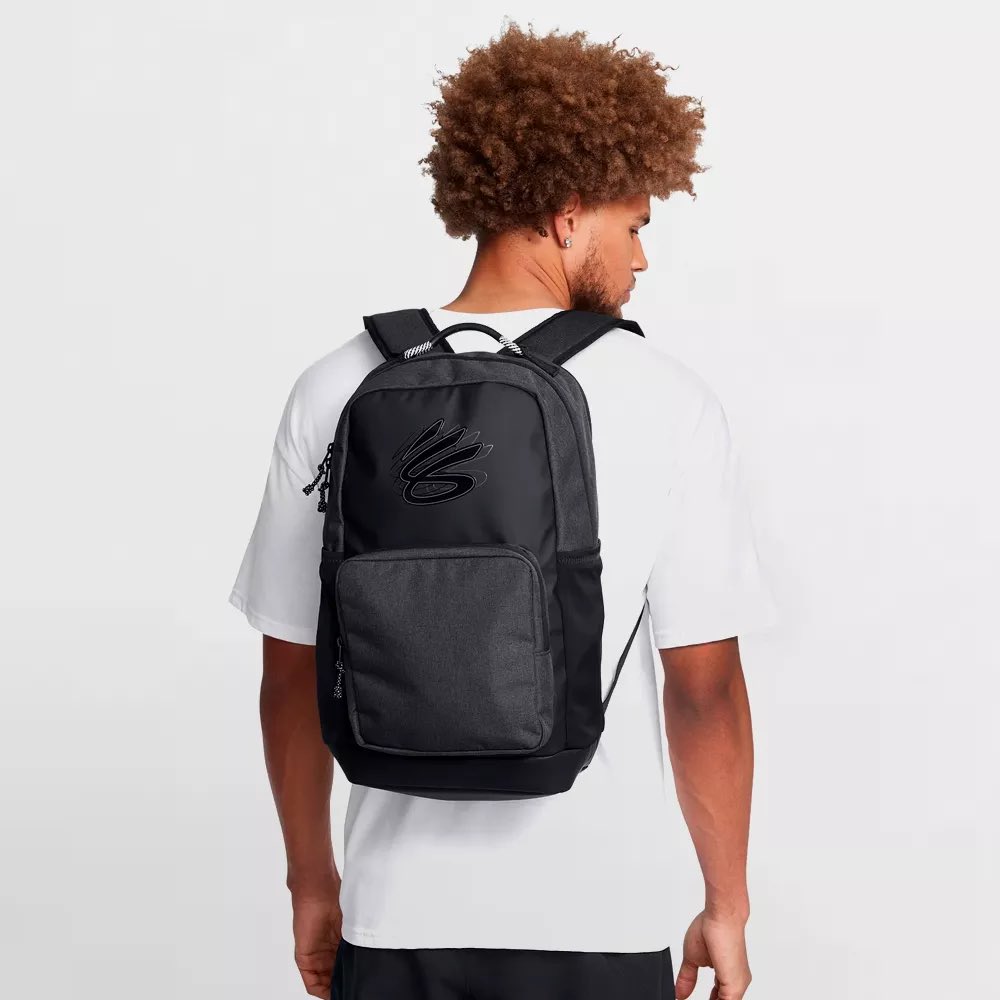 mochila basket UNDER ARMOUR curry negra