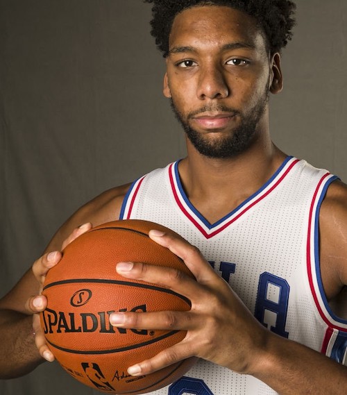 okafor-hands-manos.jpg